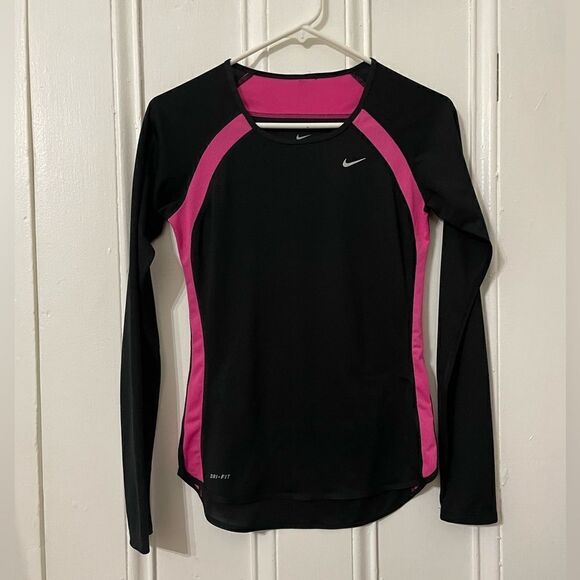 Dri-fit long sleeve Nike shirt - Picture 1 of 3